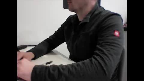 Snapshot of beenee3 chatting on 20, 2, 2026 beenee3 online show from 20, 2, 2026