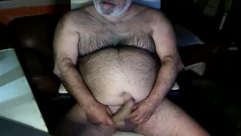 Snapshot of beers19 chatting on 30, 11, 2025 beers19 online show from 30, 11, 2025