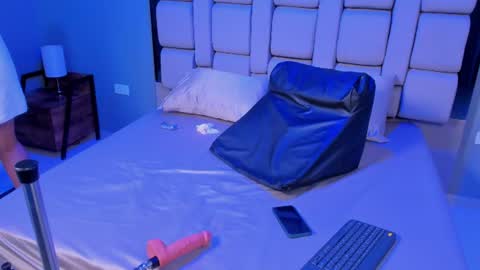 Snapshot of belanny_ chatting on 16, 7, 2026 Bella online show from 16, 7, 2026