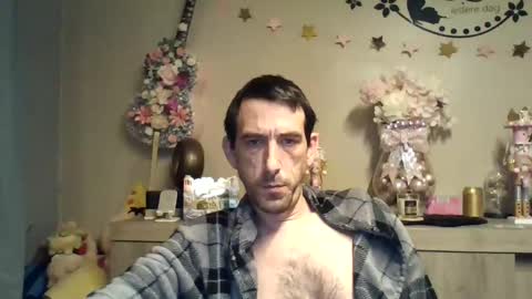 Snapshot of belgianboy33 chatting on 20, 11, 2025 Dreamcock online show from 20, 11, 2025