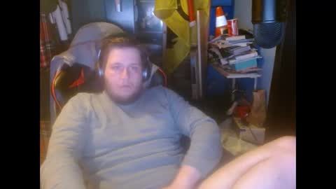 Snapshot of belgiandudeantwerp chatting on 13, 1, 2025 Belgian Dude online show from 13, 1, 2025