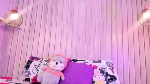 Snapshot of belinda_hills chatting on 22, 12, 2024 belinda online show from 22, 12, 2024