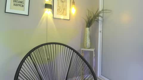 Snapshot of belinda_hills chatting on 16, 1, 2025 belinda online show from 16, 1, 2025