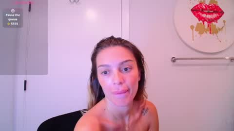 Snapshot of bell_kim chatting on 21, 6, 2026 Bell kim online show from 21, 6, 2026