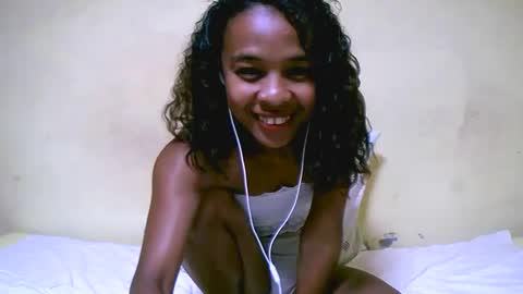 Snapshot of bella193999 chatting on 5, 12, 2024 bella193999 online show from 5, 12, 2024