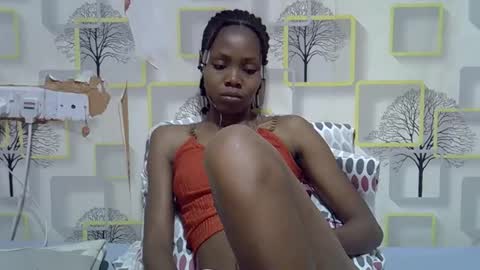 Snapshot of bella307697 chatting on 24, 10, 2025 Bella online show from 24, 10, 2025