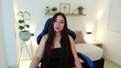 Snapshot of bella_99x chatting on 29, 4, 2026 Bel 3 online show from 29, 4, 2026