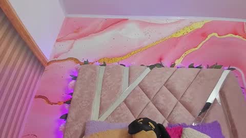 Melanie  online show from 14, 2, 2026