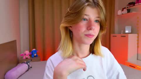 Bella online show from 23, 10, 2025