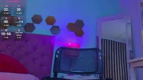 Snapshot of bella_bellrose chatting on 10, 7, 2026 Bella bellrose online show from 10, 7, 2026