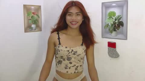 Snapshot of bella_bliss14 chatting on 1, 2, 2026 bella_bliss14 online show from 1, 2, 2026