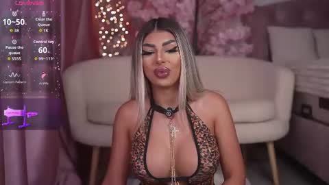 Snapshot of bella_blonda chatting on 3, 7, 2026 Emma Bella online show from 3, 7, 2026