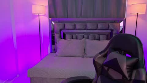 Snapshot of bella_clark2 chatting on 26, 3, 2026 Bella online show from 26, 3, 2026