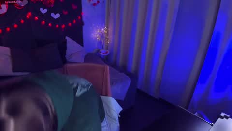 Bella online show from 13, 2, 2025