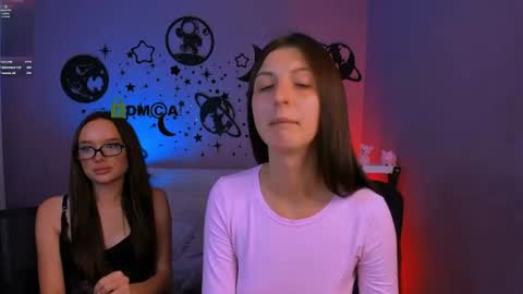 Snapshot of bella_dorn chatting on 14, 7, 2026 Bella online show from 14, 7, 2026