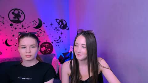 Snapshot of bella_dorn chatting on 27, 7, 2026 Bella online show from 27, 7, 2026