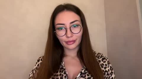 bella_foxxi online show from 10, 12, 2024