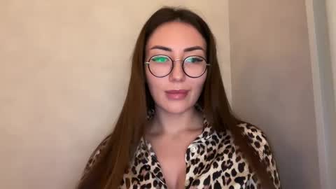 bella_foxxi online show from 10, 12, 2024