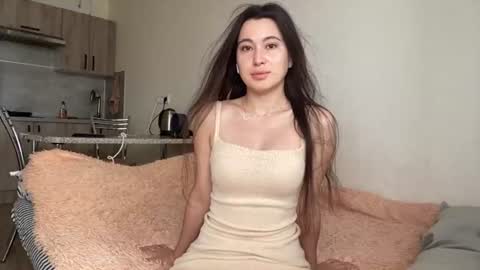 Snapshot of bella_gasp chatting on 13, 7, 2026 Jane online show from 13, 7, 2026