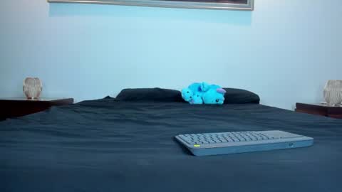 Snapshot of bella_hamilton chatting on 11, 6, 2026 bella_hamilton online show from 11, 6, 2026