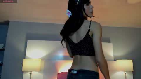 Snapshot of bella_jhonns chatting on 27, 4, 2026 BELLA online show from 27, 4, 2026