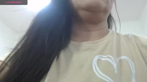 Snapshot of bella_lady_1_ chatting on 12, 9, 2025 lady online show from 12, 9, 2025