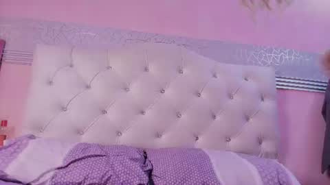 Snapshot of bella_nube chatting on 13, 7, 2026 bella online show from 13, 7, 2026