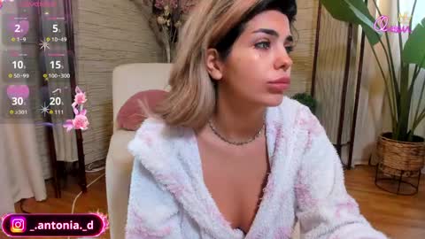 Snapshot of bella_posh chatting on 10, 5, 2026 bella_posh online show from 10, 5, 2026