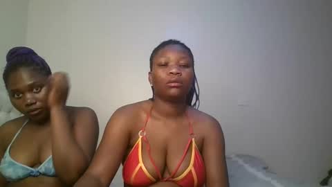 Snapshot of bella_rose3 chatting on 9, 9, 2025 bella online show from 9, 9, 2025