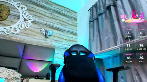     online show from 7, 10, 2025