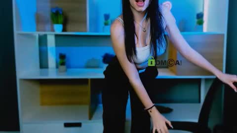 Snapshot of bella_sunshine1 chatting on 19, 3, 2026 alexa online show from 19, 3, 2026