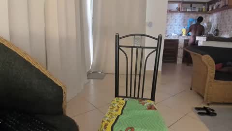 Bella sweetpea online show from 3, 3, 2025