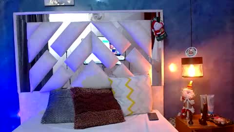 bella_volup online show from 18, 12, 2025