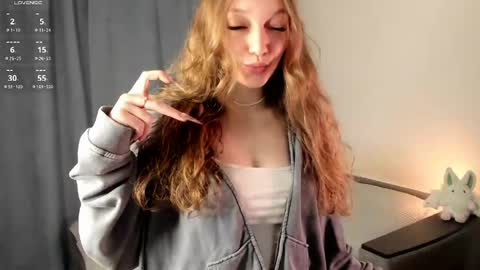 Snapshot of bella_xiss chatting on 4, 5, 2026 bella_xiss online show from 4, 5, 2026