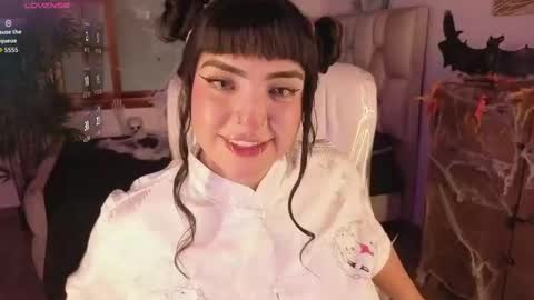 Bella  online show from 16, 10, 2025