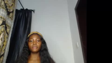 Snapshot of bellababy6 chatting on 10, 10, 2025 bella online show from 10, 10, 2025