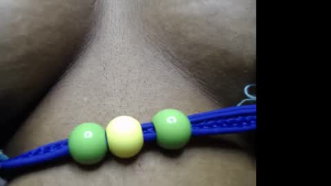 Snapshot of bellababy6 chatting on 16, 11, 2025 bella online show from 16, 11, 2025