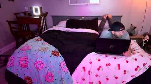 Roxy Rain online show from 22, 2, 2025