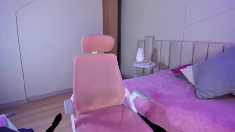                        online show from 21, 11, 2025