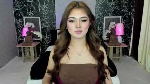 Bella online show from 3, 11, 2025