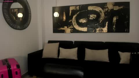  Bella C  online show from 25, 2, 2025