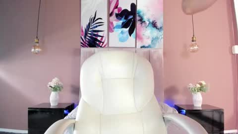 Bella Clair online show from 11, 3, 2025