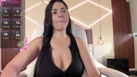 Bella Clair online show from 29, 5, 2026