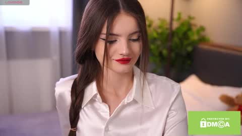 Snapshot of bellacle chatting on 26, 2, 2025 Bella I took a vacation and Ill be back on December 18th So dont lose me To keep in touch I have a TG - you can find below online show from 26, 2, 2025