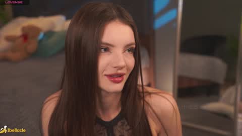 Snapshot of bellacle chatting on 16, 11, 2025 Bella I took a vacation and Ill be back on December 18th So dont lose me To keep in touch I have a TG - you can find below online show from 16, 11, 2025