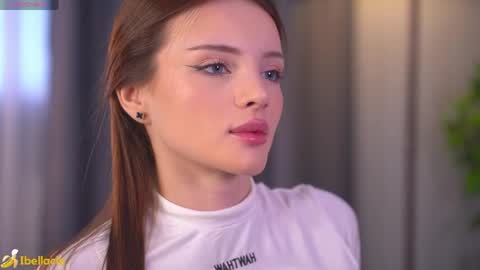 Snapshot of bellacle chatting on 4, 5, 2026 Bella I took a vacation and Ill be back on December 18th So dont lose me To keep in touch I have a TG - you can find below online show from 4, 5, 2026