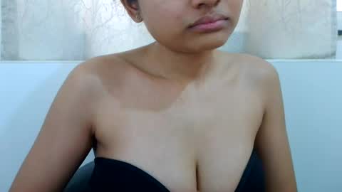Snapshot of bellacrystall chatting on 16, 6, 2026 bellacrystall online show from 16, 6, 2026