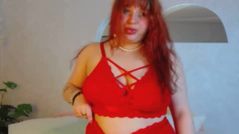 Snapshot of belladonnared chatting on 21, 5, 2026 Belladonna online show from 21, 5, 2026