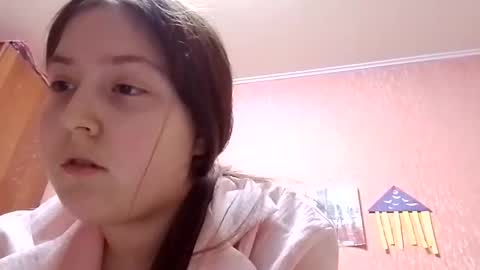 Snapshot of bellahadid8 chatting on 19, 11, 2025 Charming Hamster online show from 19, 11, 2025