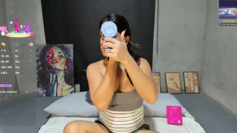 Snapshot of bellalovesherfellas chatting on 8, 2, 2026 BellaLovesHerFellas online show from 8, 2, 2026